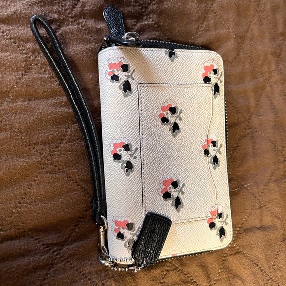 Coach zippered wallet - Picture 6 of 8